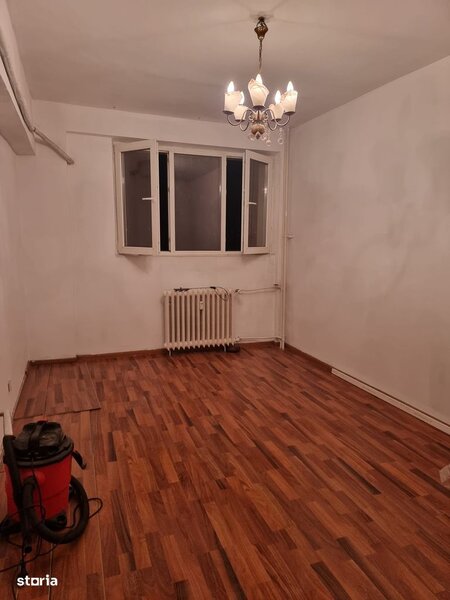 Mihai Bravu, Muncii 2camere